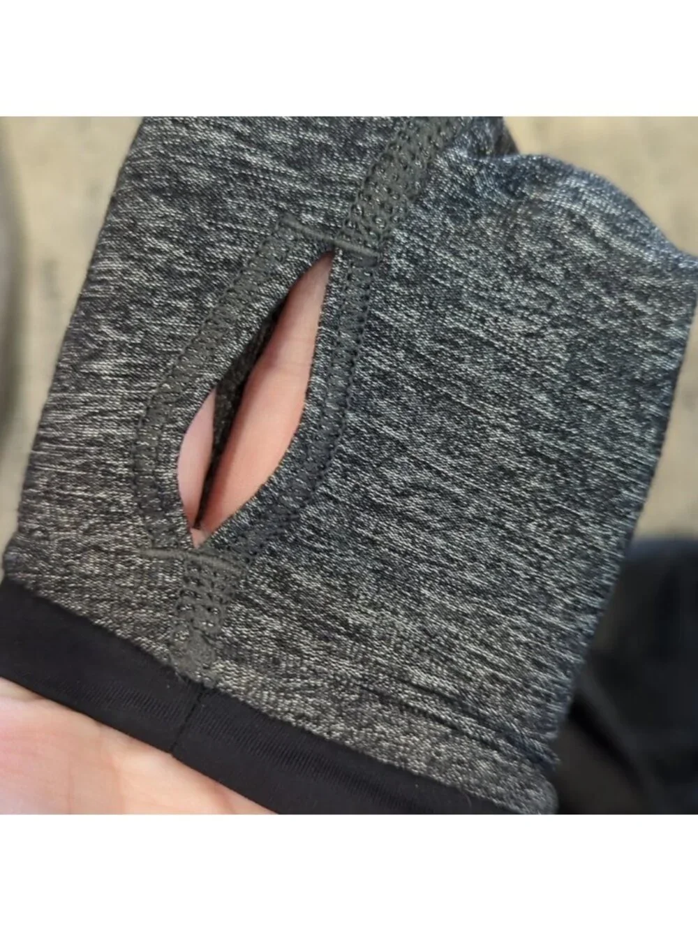 Lululemon Pace Pusher Long Sleeve Heathered Black / Black